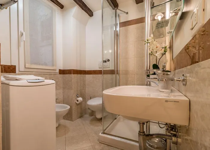 San Marco Joy By Lionhost Veneza