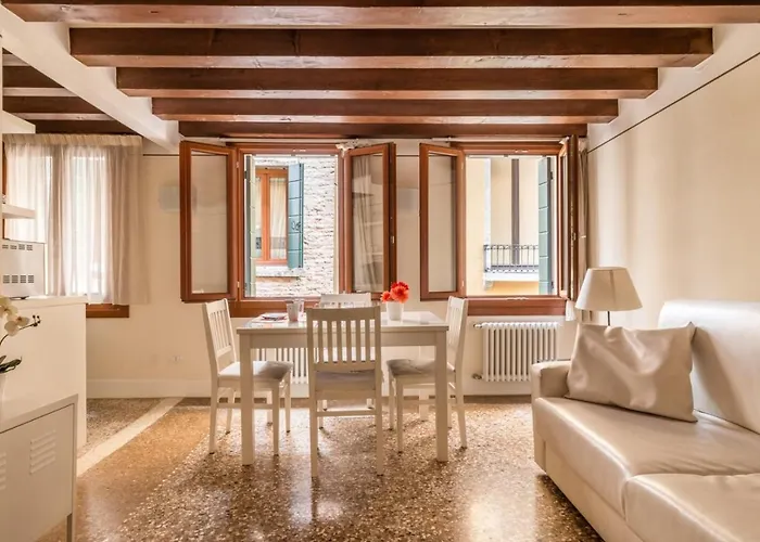 San Marco Joy By Lionhost Venice