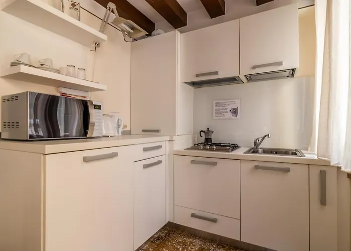 San Marco Joy By Lionhost