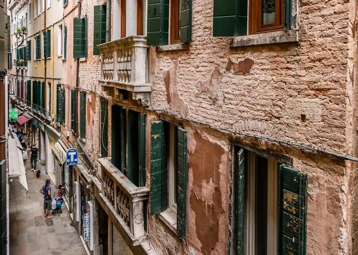 San Marco Joy By Lionhost